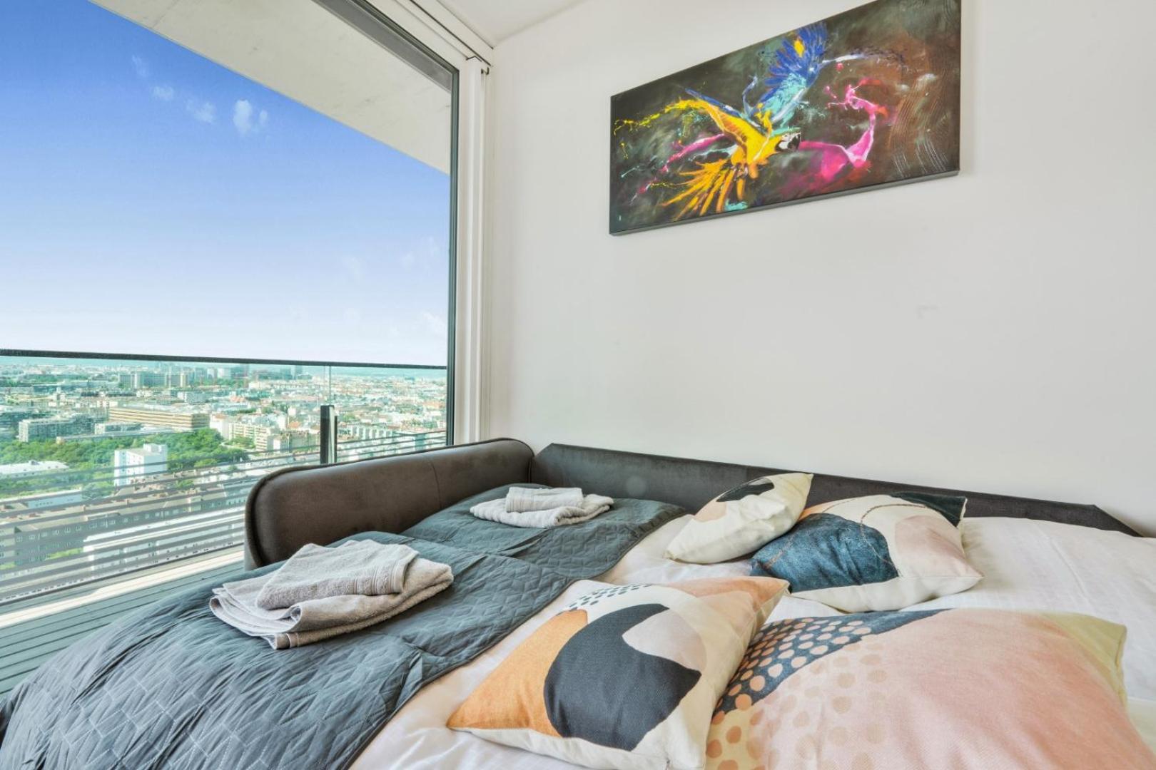 Luxury Penthouse I Rooftop Pool I Self Check-In Виена Екстериор снимка